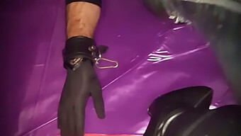 Hd-Video Af En Fodfetish Slave